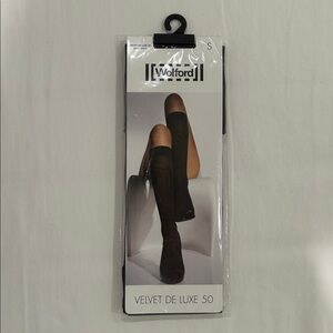 Wolford Velvet De Luxe 50 Black Knee-Highs